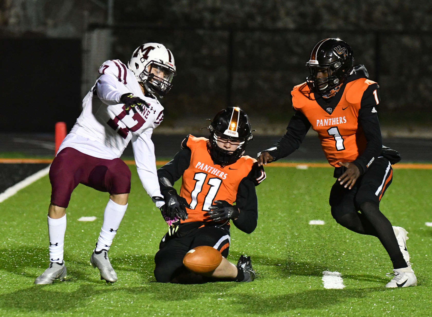 040221-qc-spt-moline-ut fball-068